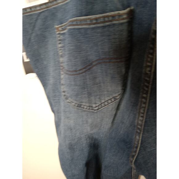 NWT Lee Women's Seattle Fog Blue Denim 26 Midrise Capri Crop Regular Fit Pants - Picture 7 of 7